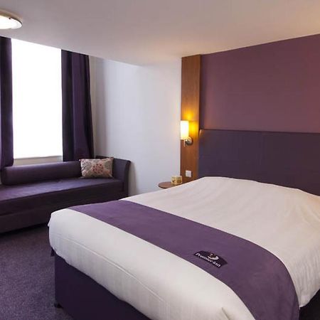 Premier Inn Sheffield Arena ภายนอก รูปภาพ