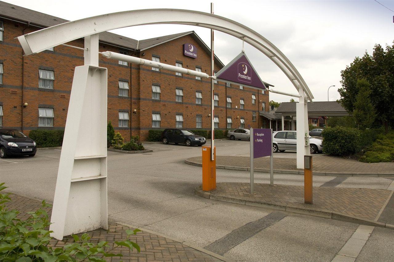 Premier Inn Sheffield Arena ภายนอก รูปภาพ