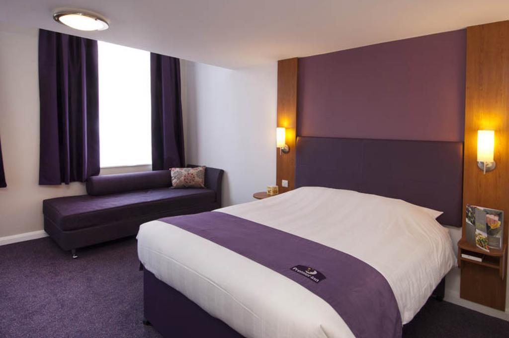 Premier Inn Sheffield Arena ภายนอก รูปภาพ