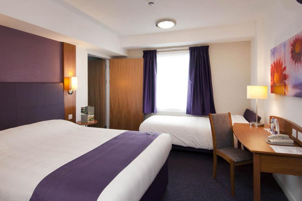 Premier Inn Sheffield Arena ห้อง รูปภาพ