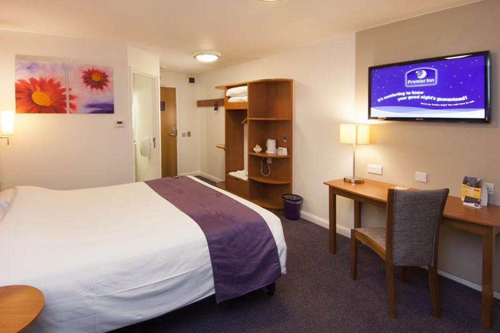 Premier Inn Sheffield Arena ภายนอก รูปภาพ