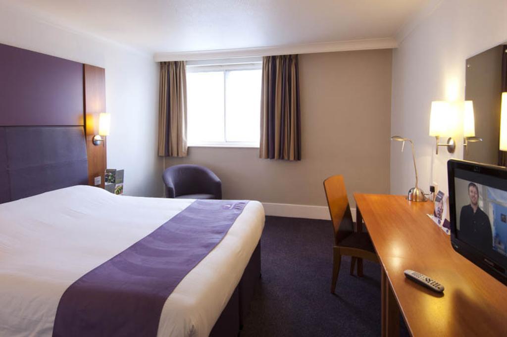 Premier Inn Sheffield Arena ห้อง รูปภาพ
