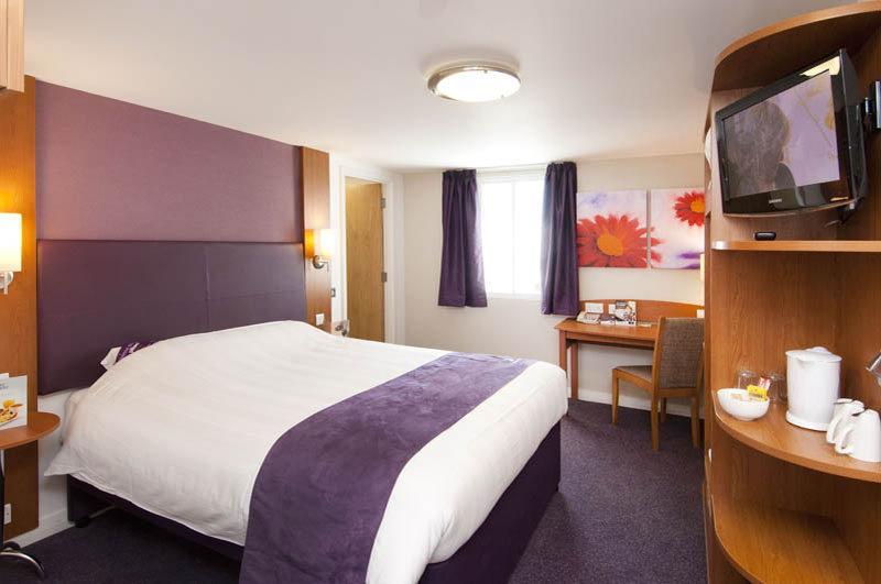 Premier Inn Sheffield Arena ภายนอก รูปภาพ
